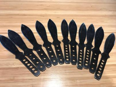 knives