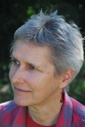 Alis Hawkins Headshot